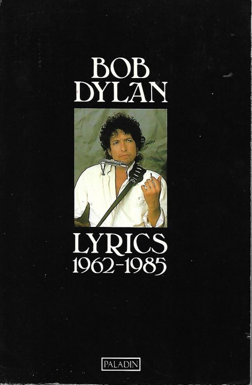 The unboxing of Bob Dylan's Lyrics: Since 1962 (a photo story