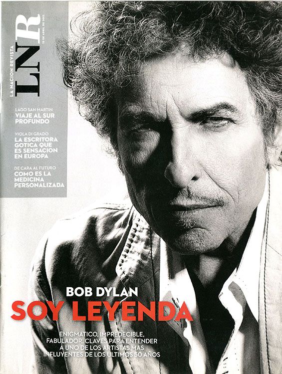 revista la nacion 2012 magazine Bob Dylan front cover