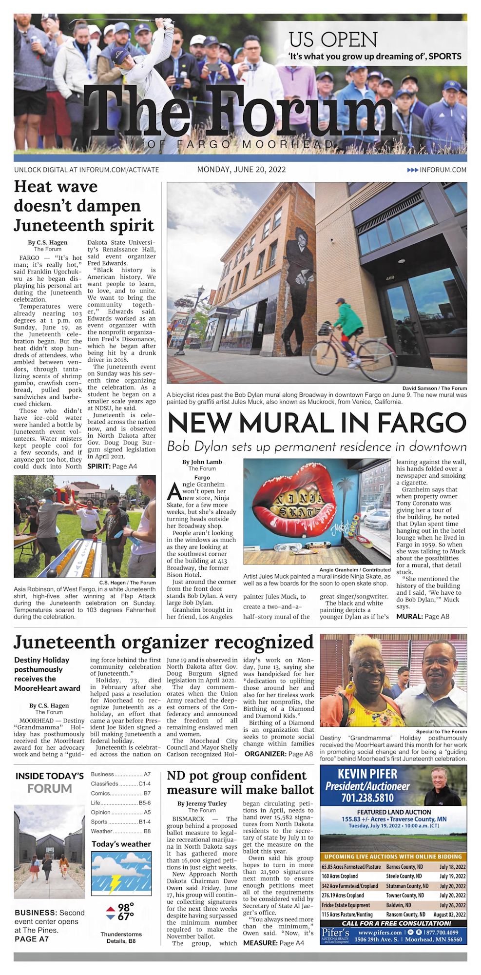 THE FORUM OF FARGO MOORHEAD Bob Dylan front cover