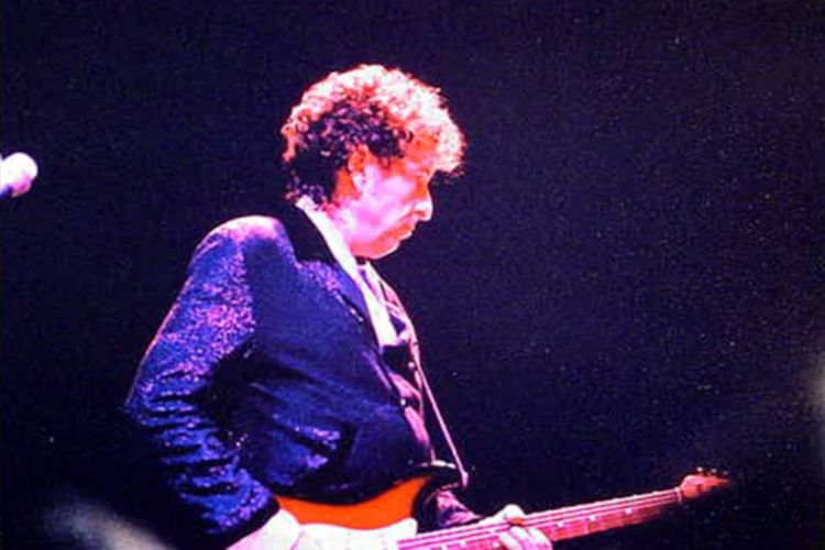 nyc madison square garden dylan on stage
